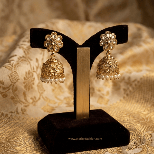 Golden Vitara Jhumki