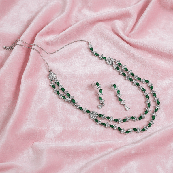 Aura Luxe AD Necklace Set