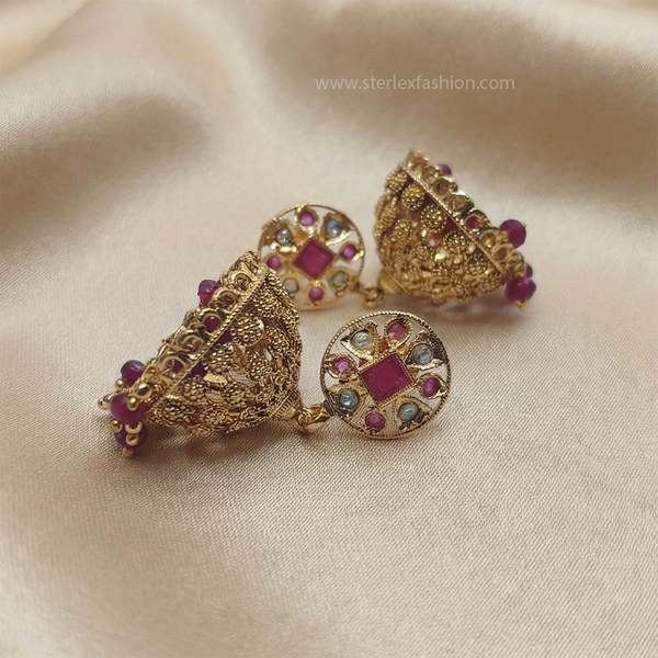 Rajwada Ratna Jhumka.