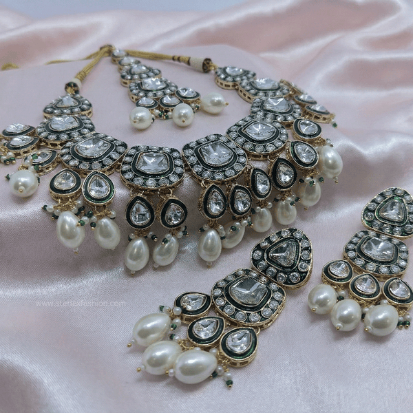 Pearl Whisper Kundan Set
