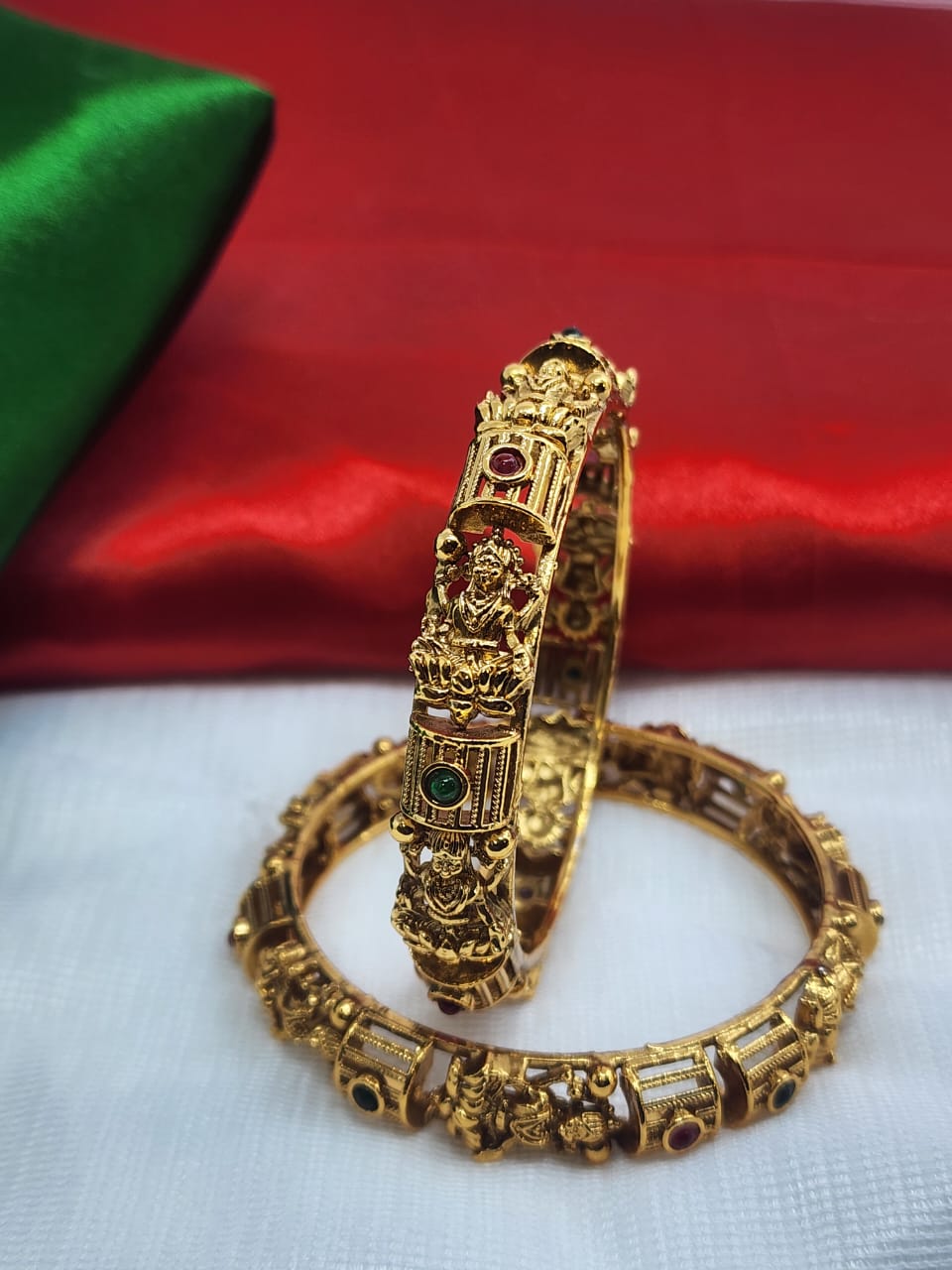 TEMPLE ANTIC JEWELLERY