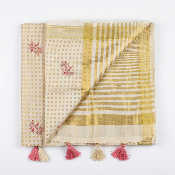 Kasavu Saree