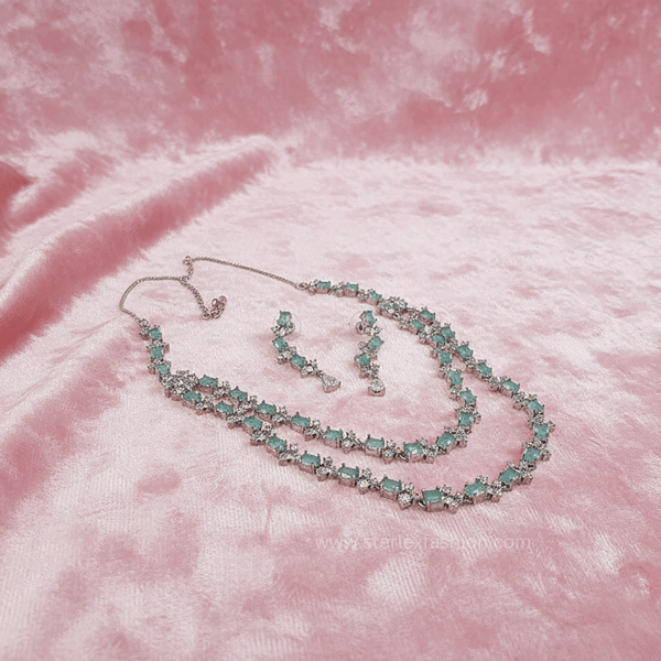 Aura Pista AD Necklace Set