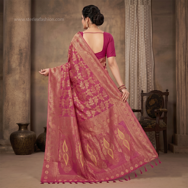 Aavira Zari Saree