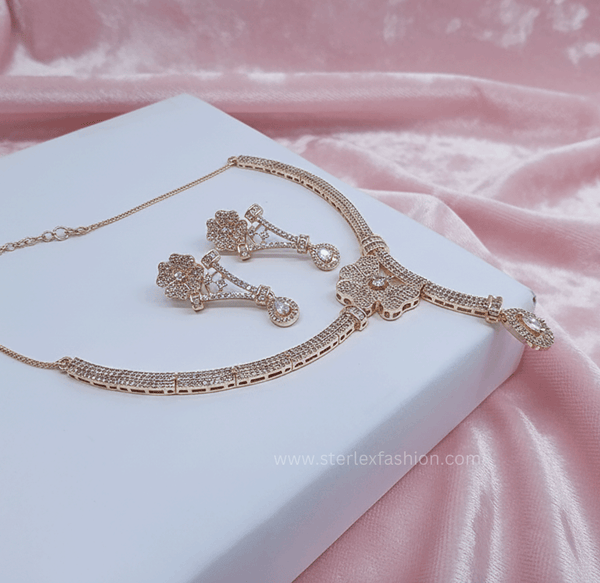 Gold Light Star AD Necklace Set